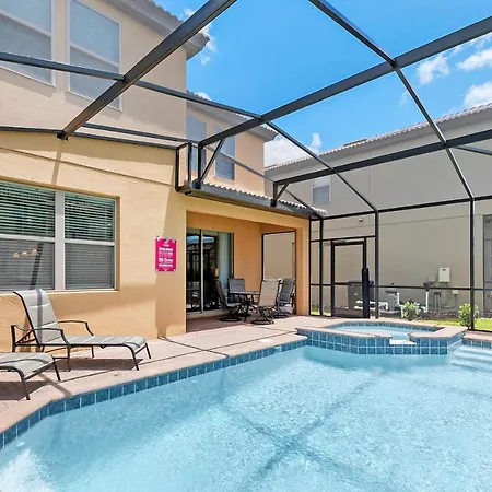 Beautiful Villa Wprivate Pool &Free Resort Access